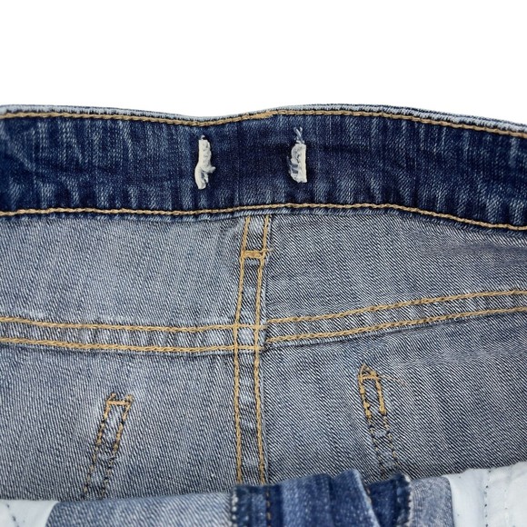 Forever 21 Womens Mid Rise Denim Blue Jean Shortie Shorts Floral Embroidered 0/2 - Picture 6 of 7